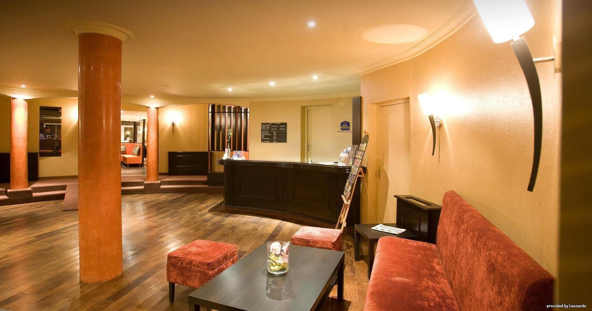 Western Clos Syrah Hotel 4*