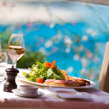Western Clos Syrah Hotel