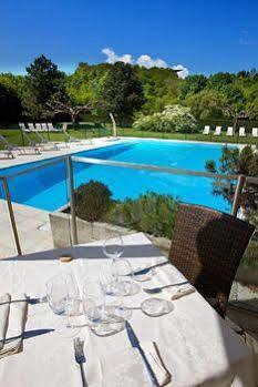 Western Clos Syrah Hotel